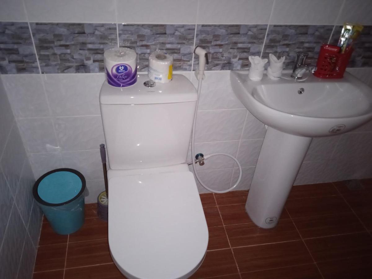 Sarah'S Garden Bnb & Spa Panzió Clarin  Kültér fotó